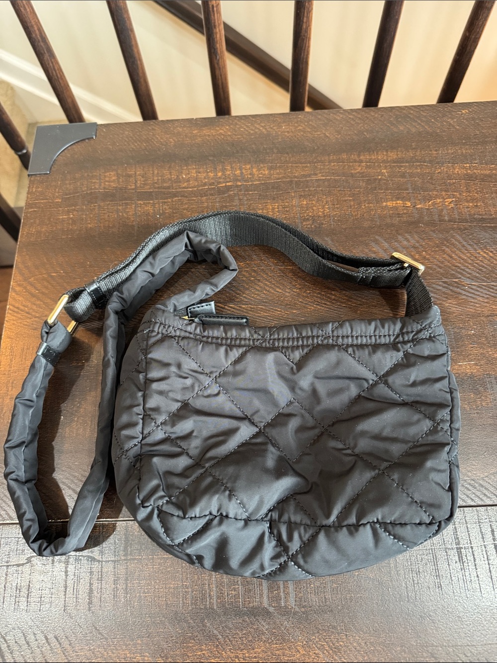 Marc Jacobs Black Quilted Nylon Crossbody with Gold Plaque - Picture 2 of 4